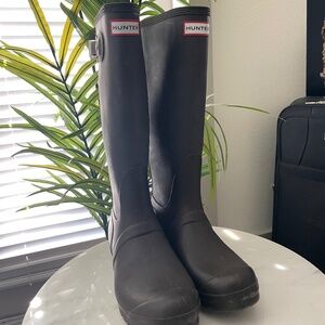 Hunter Rain boots- brown size 7